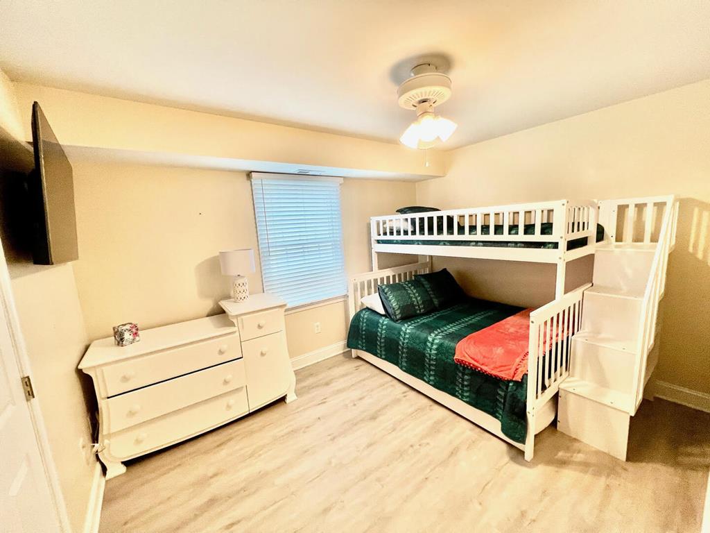 215 47th Street | Photo 4