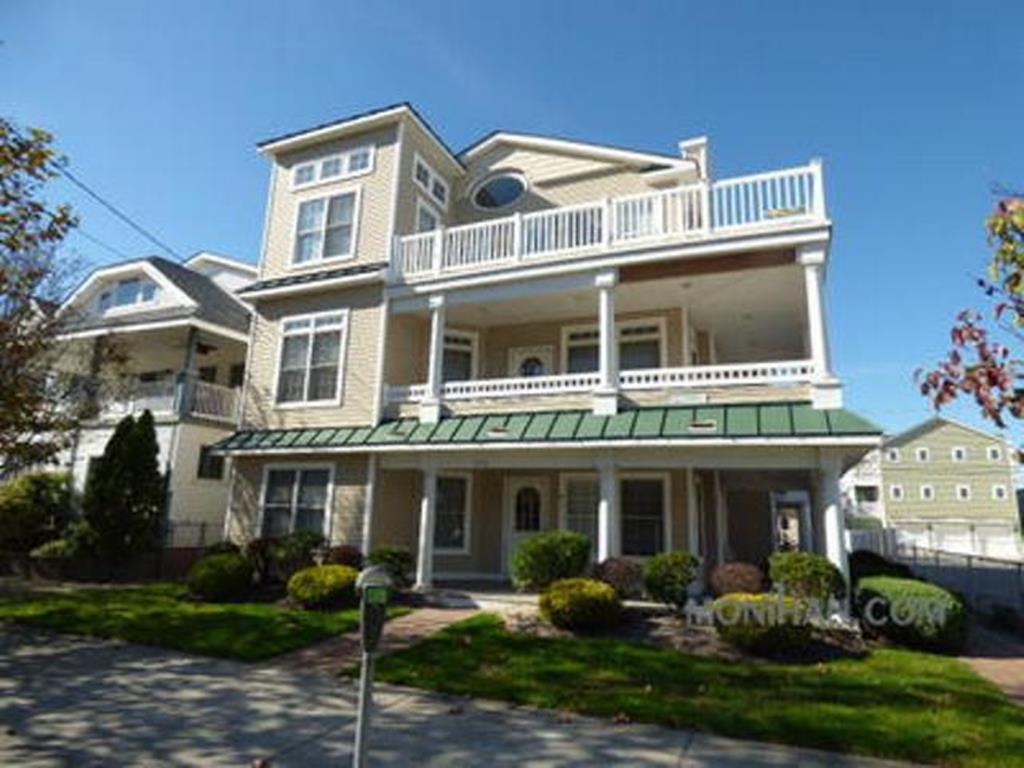 916 Ocean Avenue, Ocean City