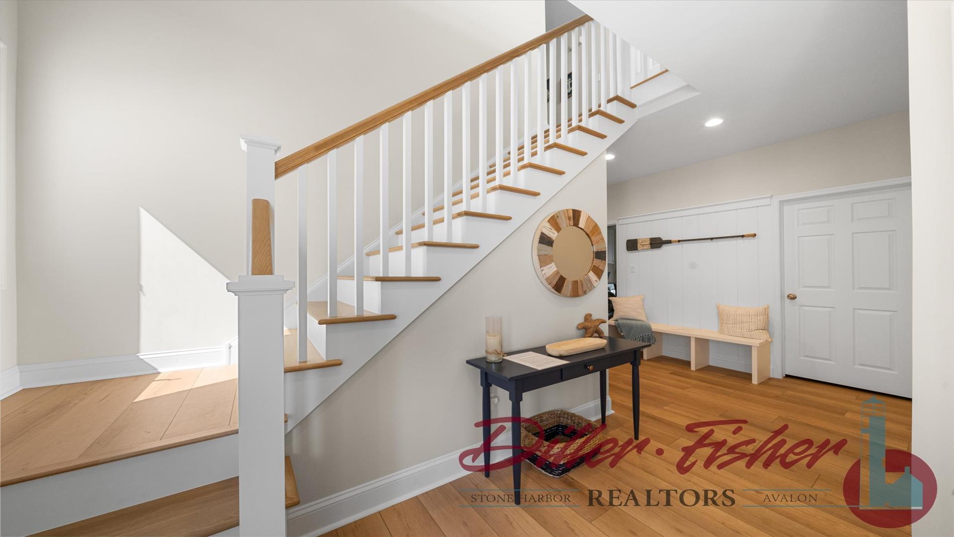 56 West 24th street, Avalon (2 Blocks to Beach)