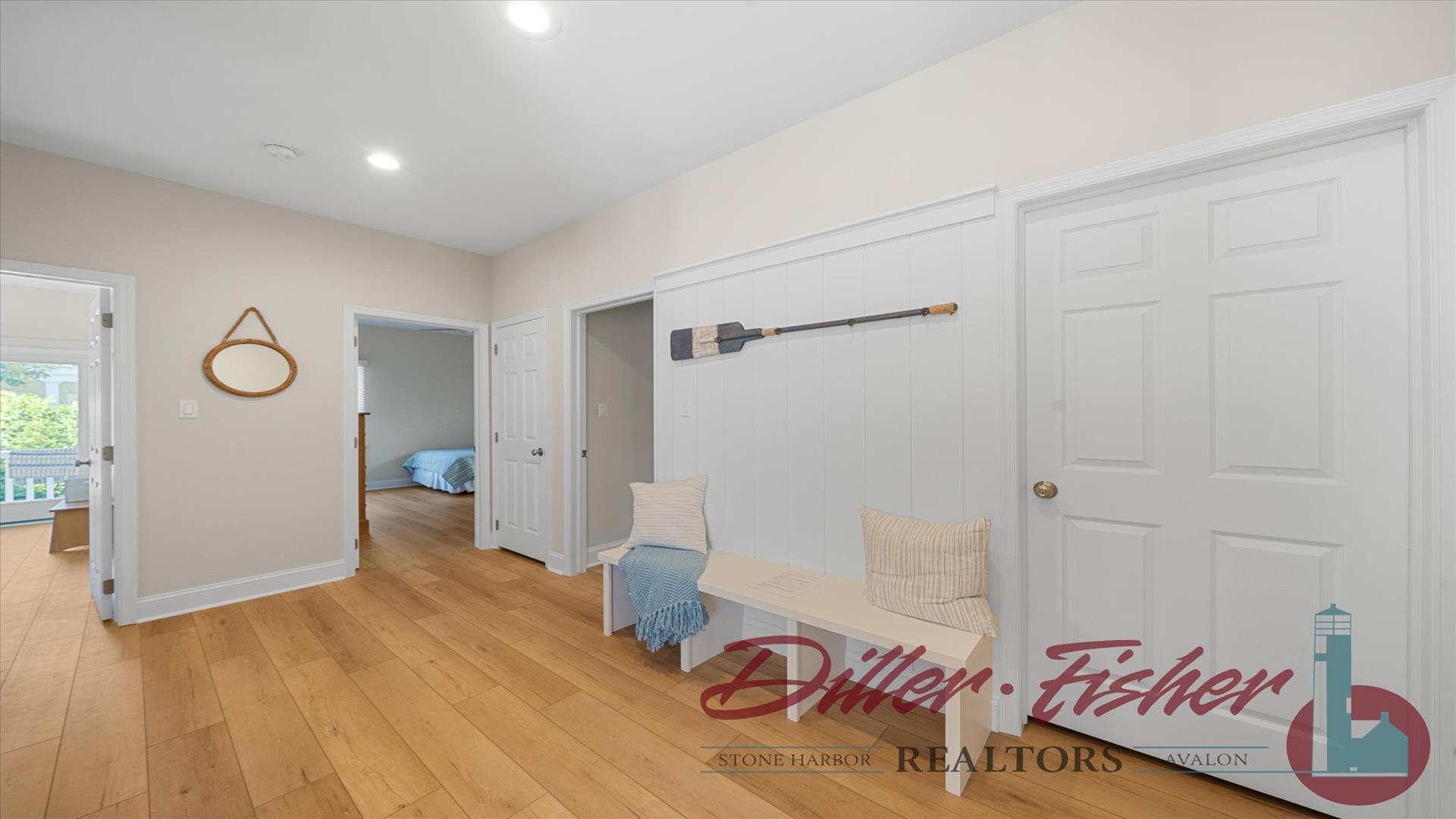 56 West 24th street, Avalon (2 Blocks to Beach)