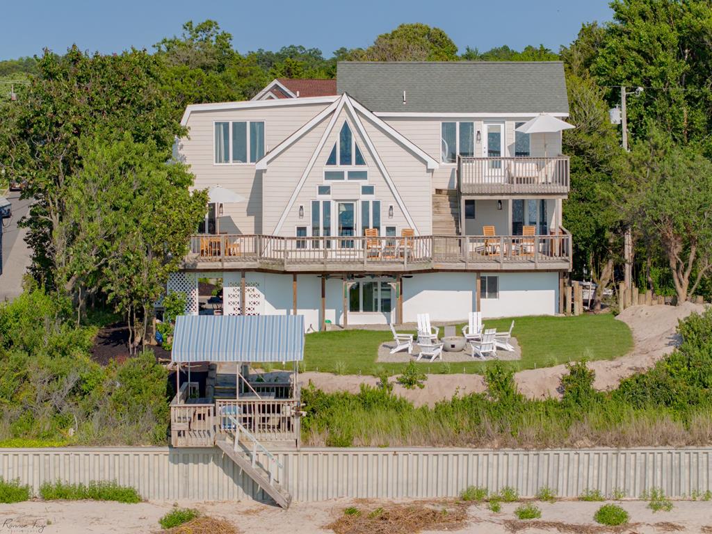 Down By The Bay - 2901 Shore Drive | Photo 3