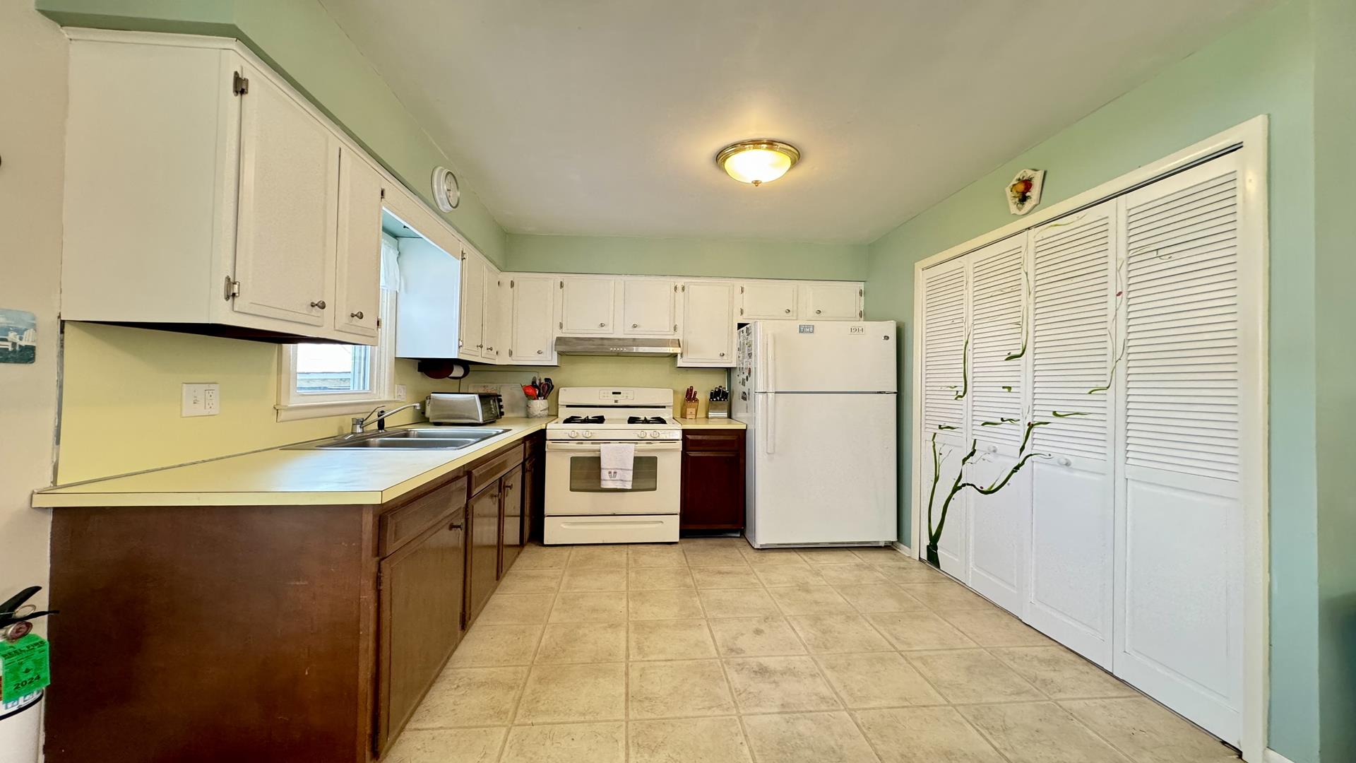 256 85th street, Stone Harbor (Mid-Island) - Picture 4