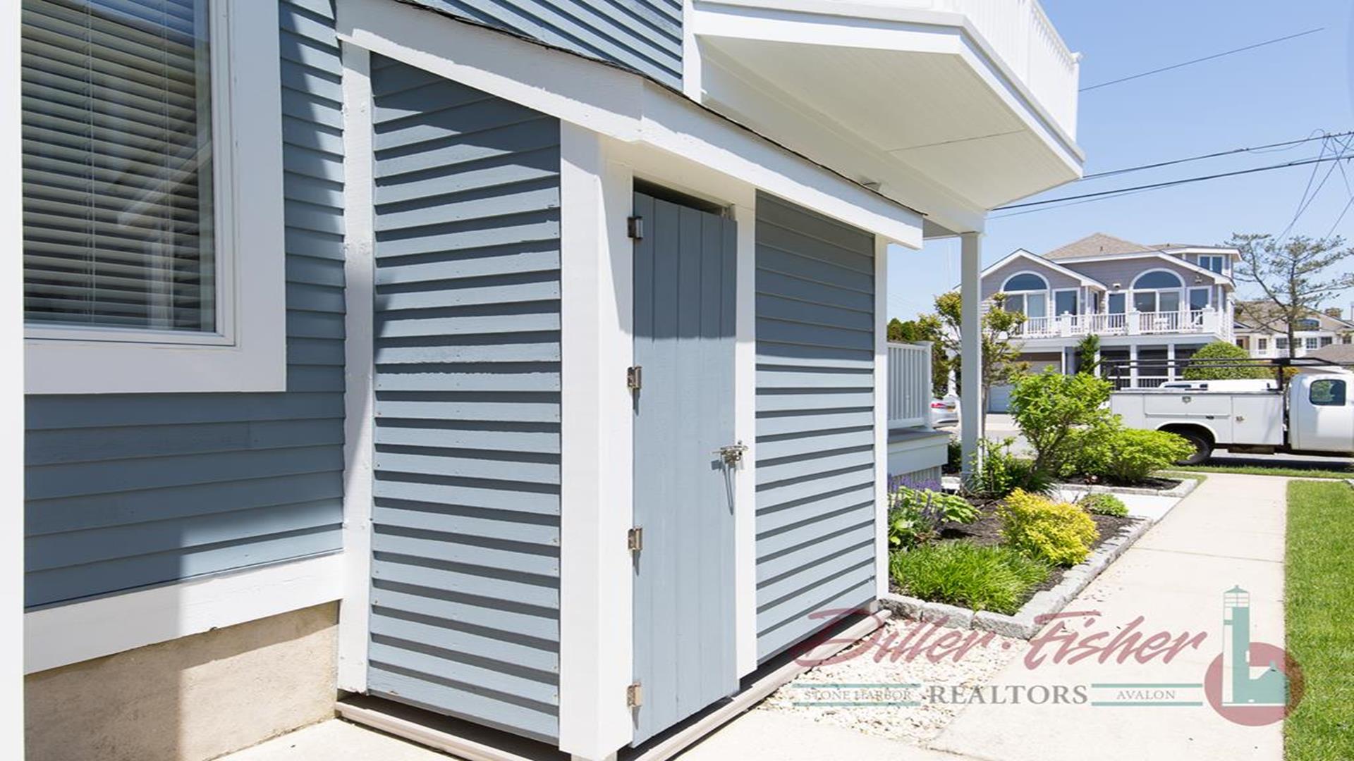 190 74th street, Avalon (Beach Block)