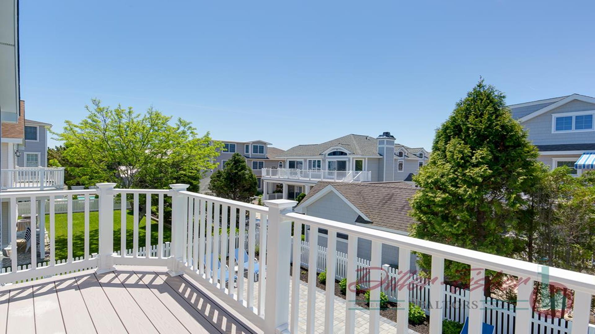 190 74th street, Avalon (Beach Block)