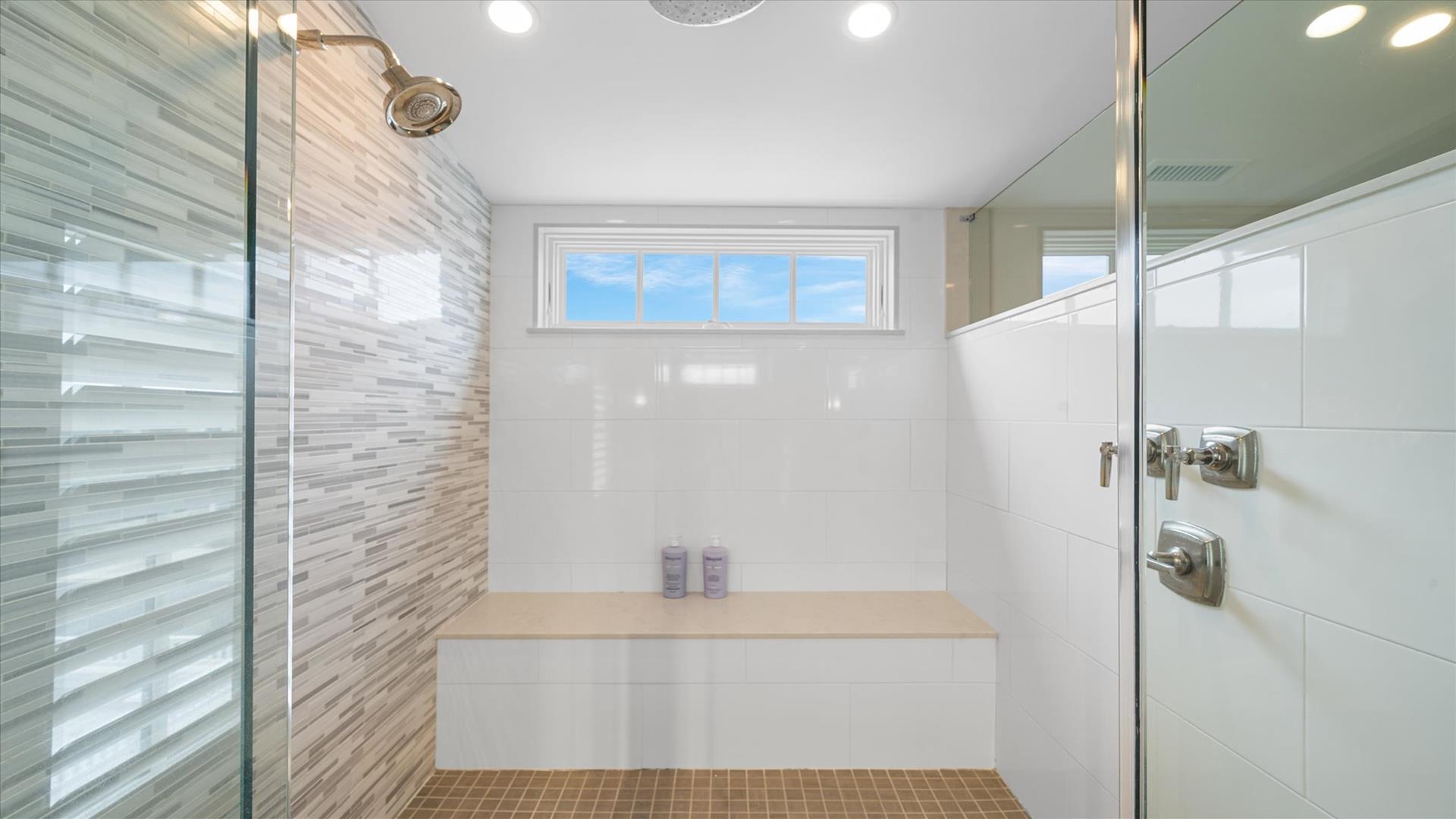 161 39th street, Avalon (Mid-Island)