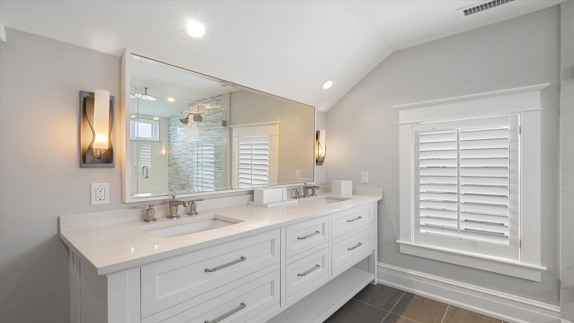 161 39th street, Avalon (Mid-Island)