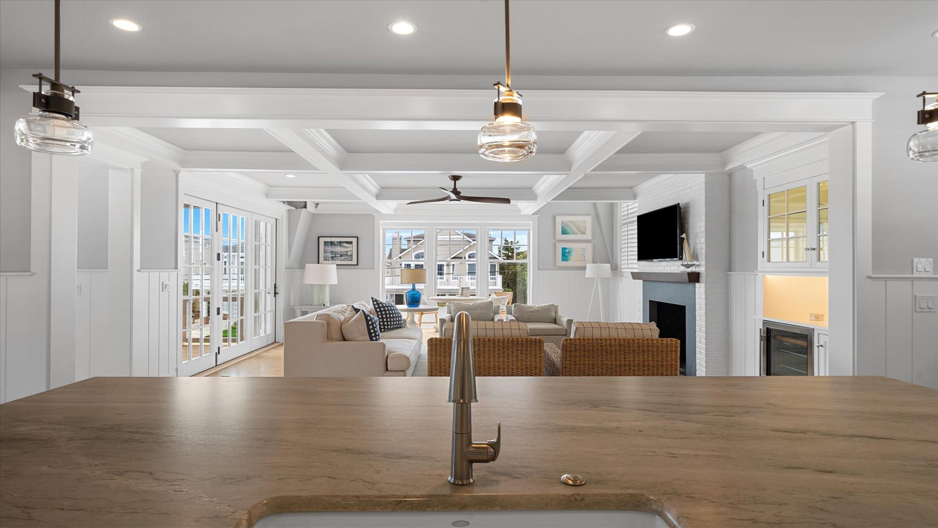 161 39th street, Avalon (Mid-Island)