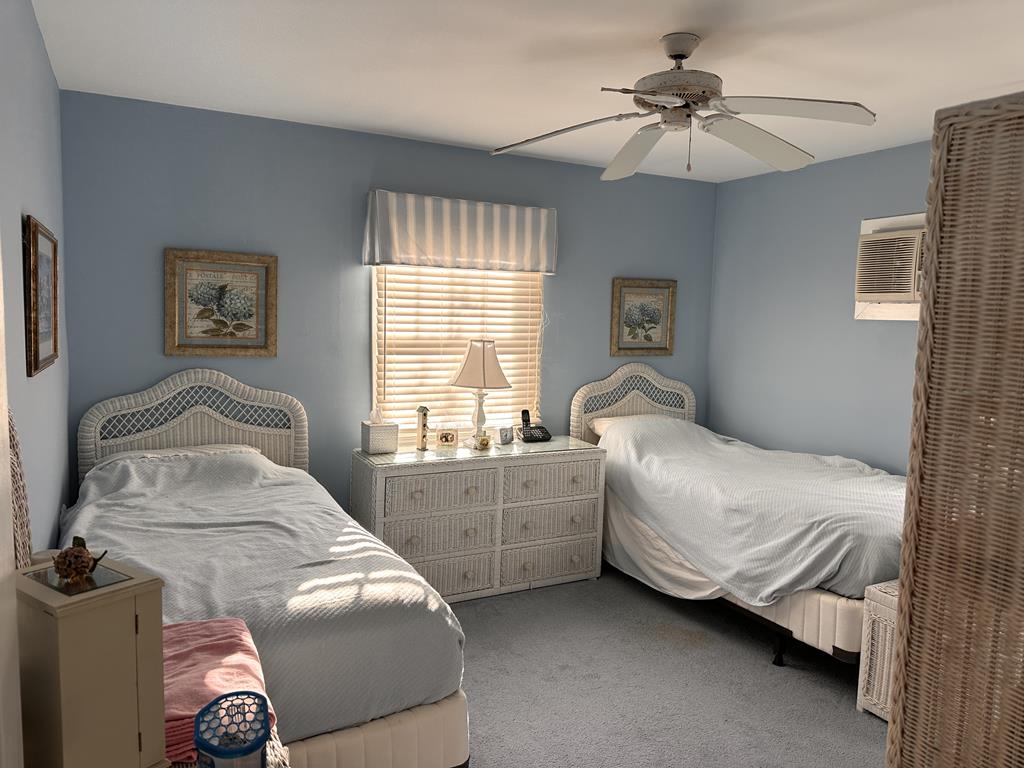 18 E. Mississippi Avenue, Haven Beach (Ocean Side)