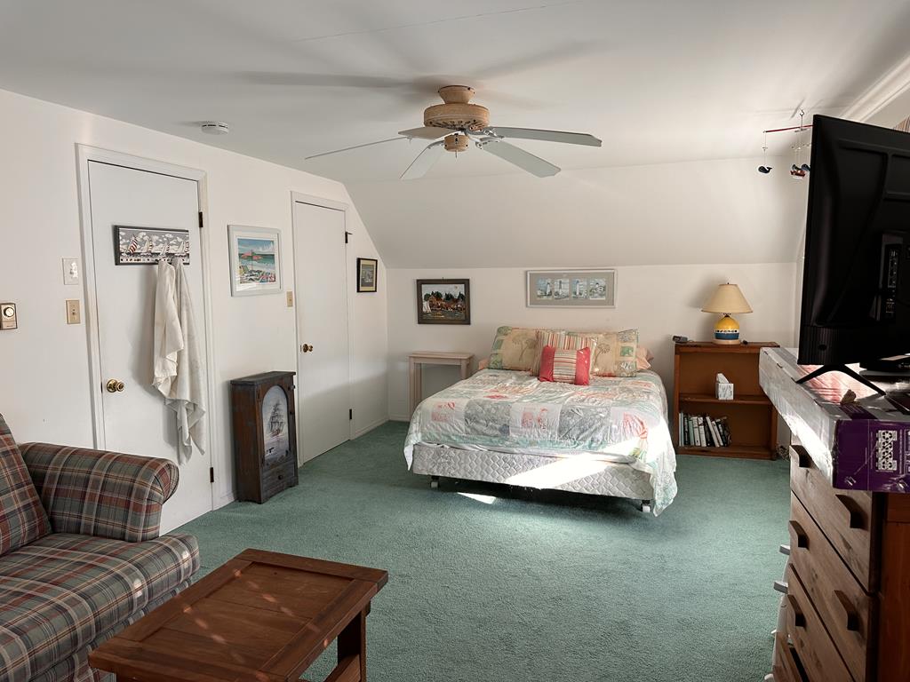 18 E. Mississippi Avenue, Haven Beach (Ocean Side)