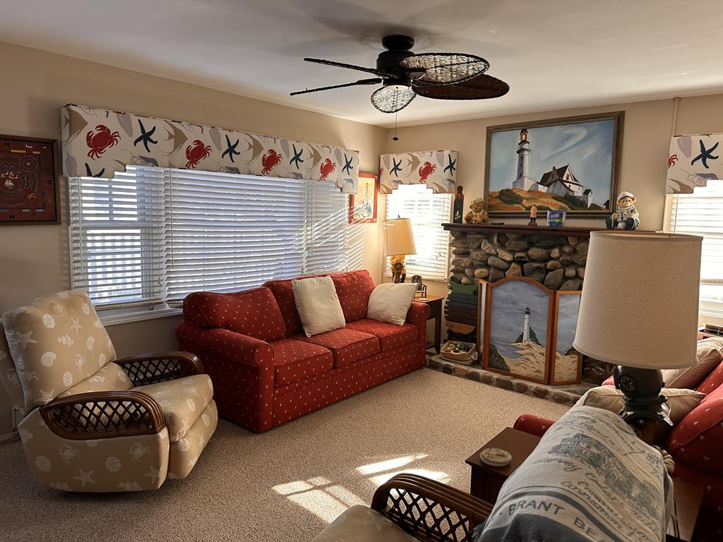 18 E. Mississippi Avenue, Haven Beach (Ocean Side)