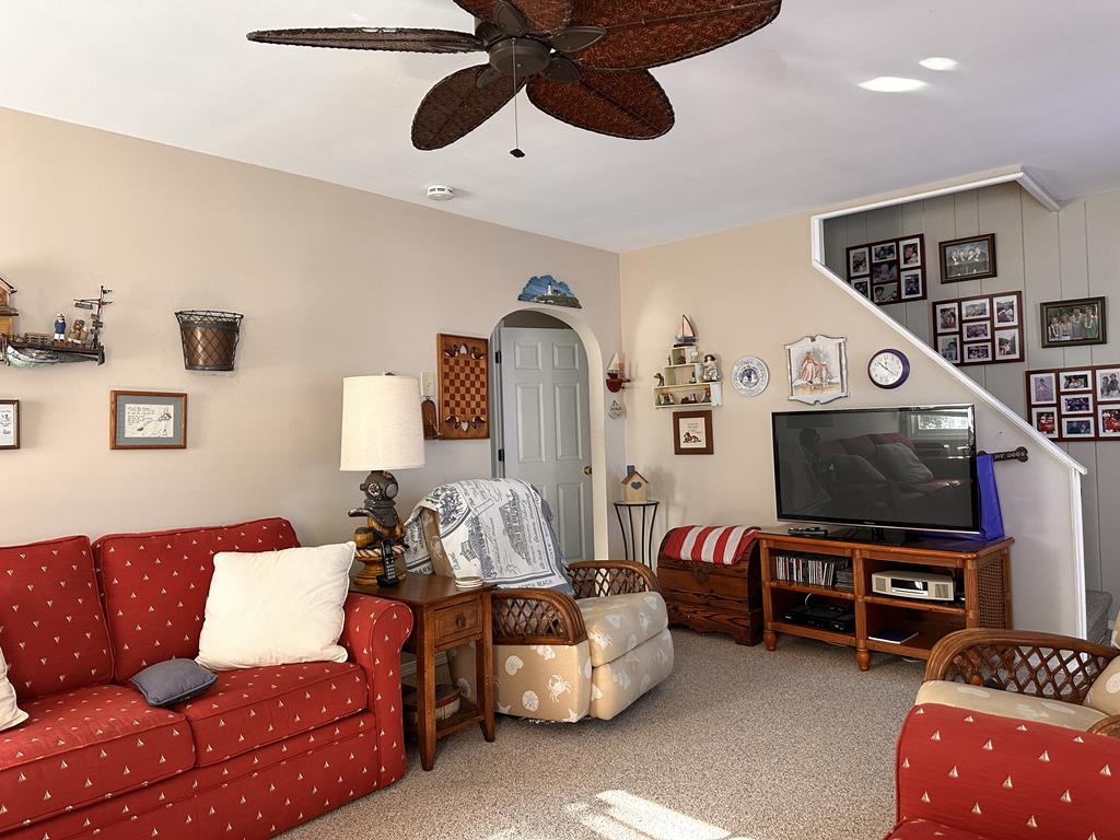 18 E. Mississippi Avenue, Haven Beach (Ocean Side)