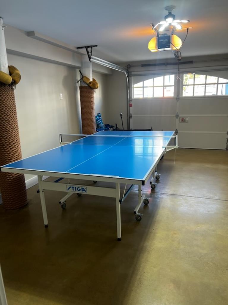 16 W Roosevelt Avenue. - ALARM, Holgate (Bay Side)