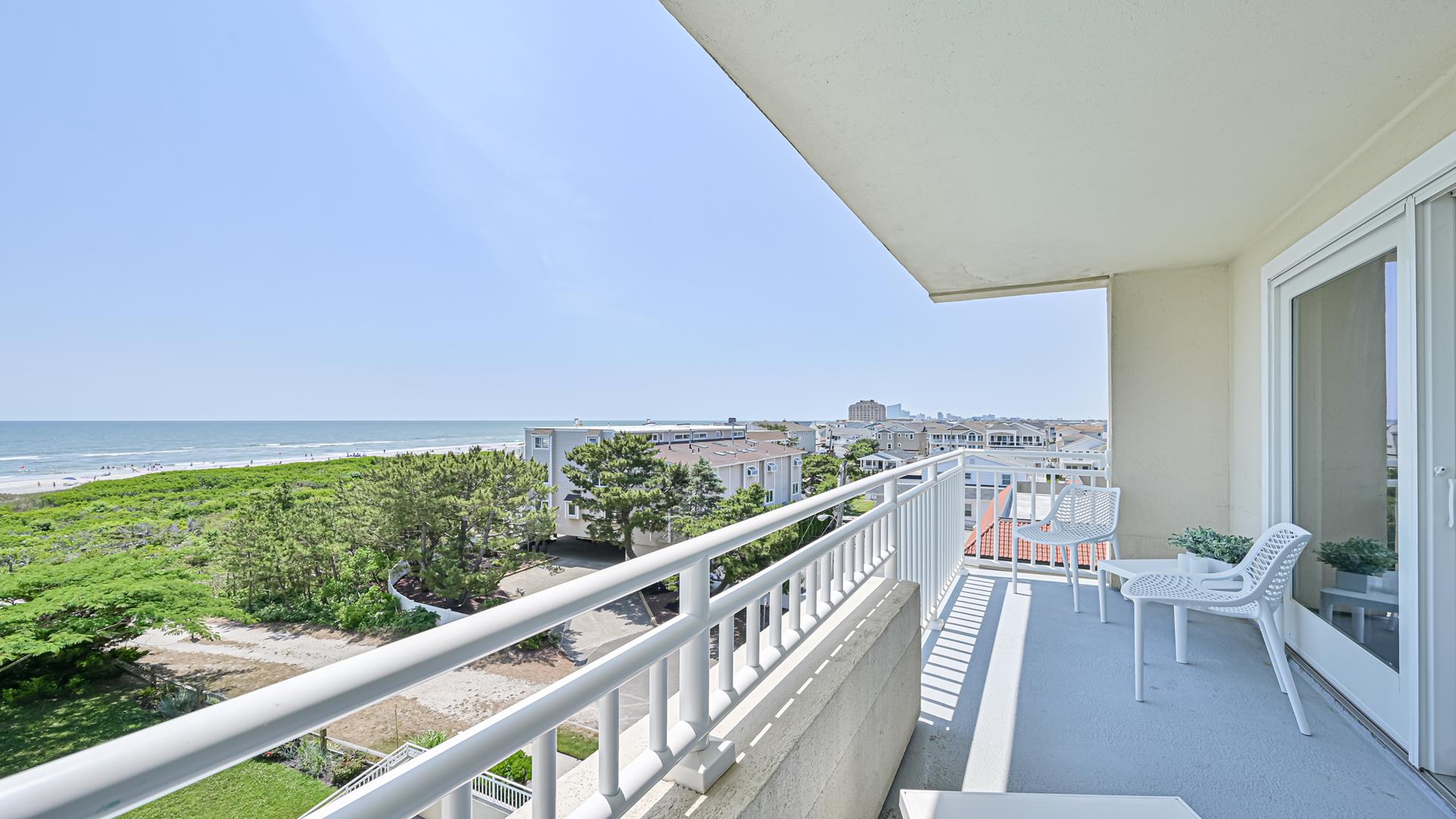 600 W Brigantine Blvd, Brigantine (Beach Front)