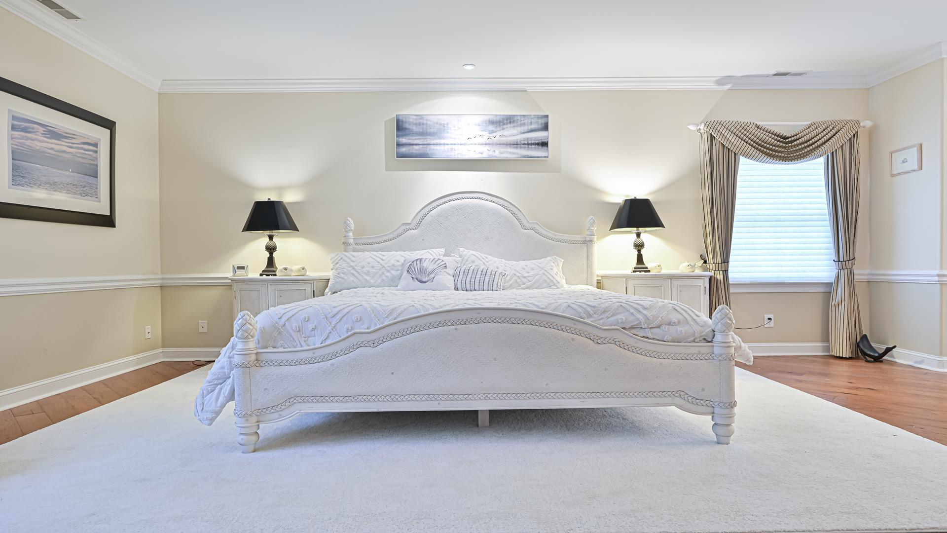 306 Dolphin Dr, Brigantine (Beach Block)