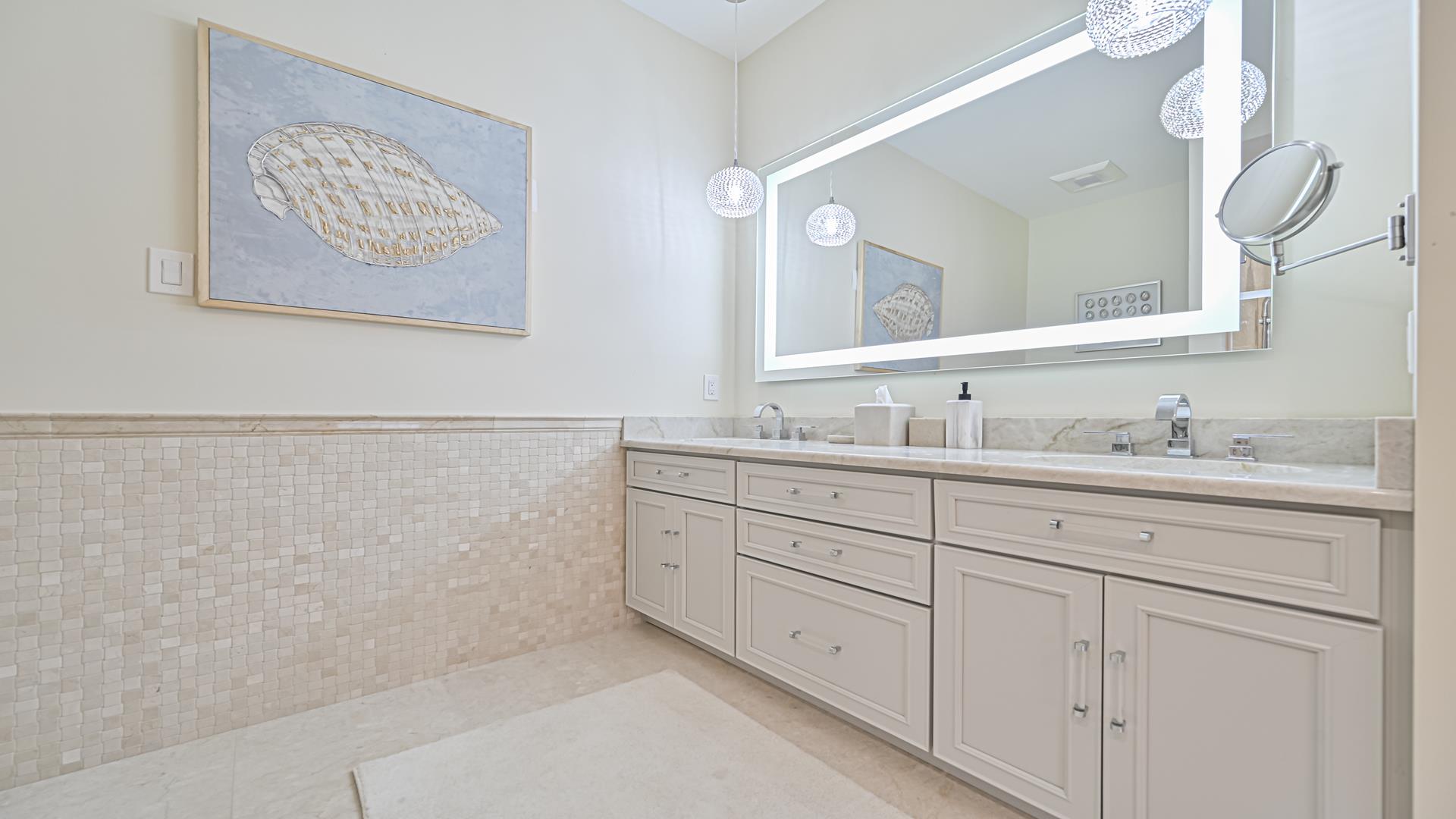 306 Dolphin Dr, Brigantine (Beach Block)