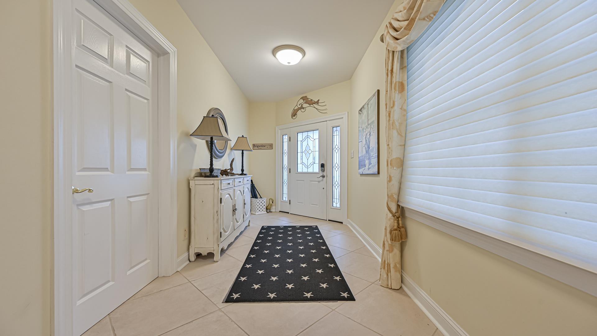 306 Dolphin Dr, Brigantine (Beach Block)