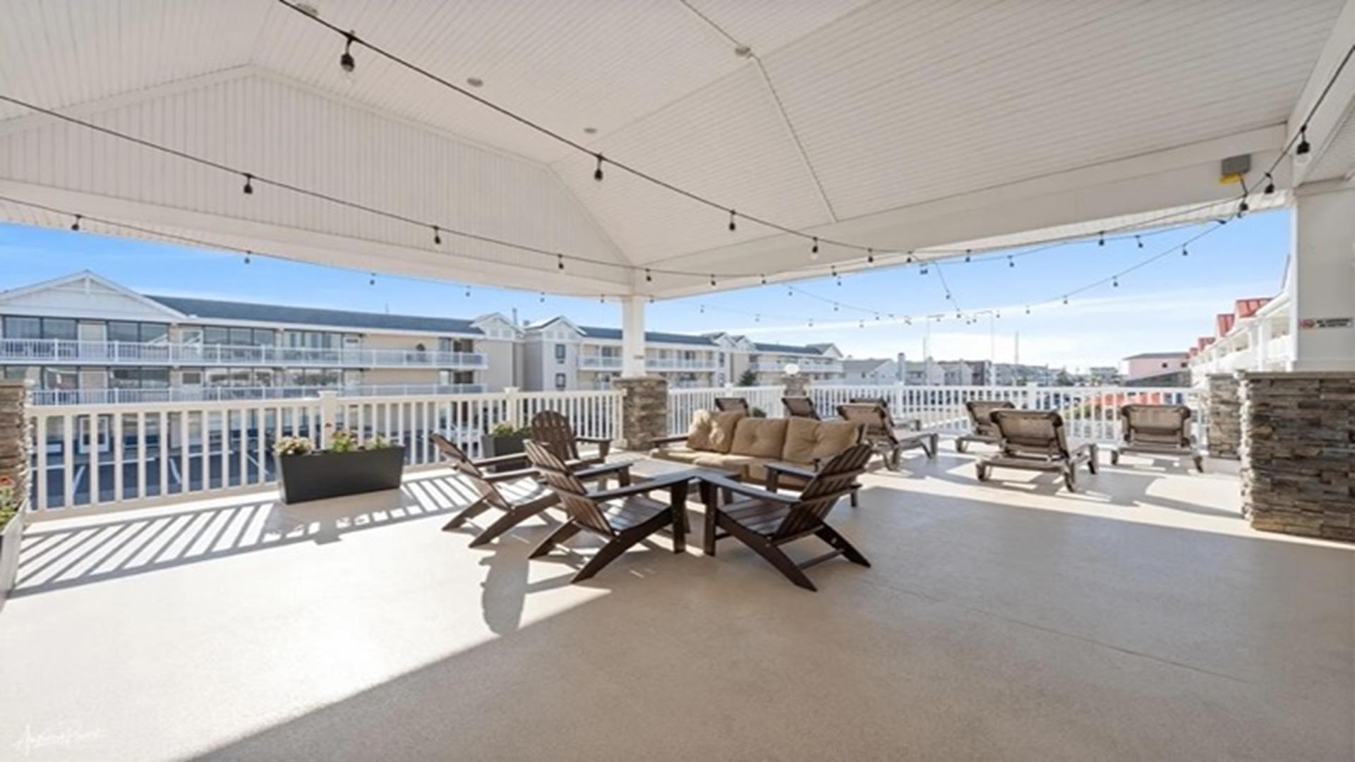 7888 Dune Drive, Avalon (Mid-Island)