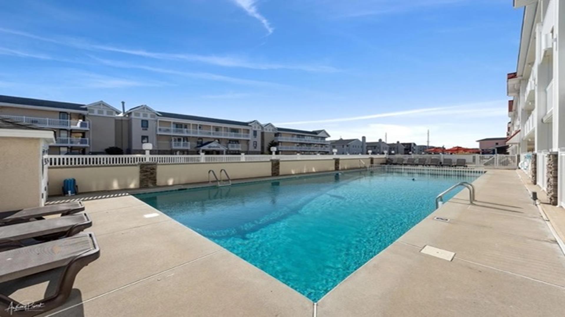 7888 Dune Drive, Avalon (Mid-Island)