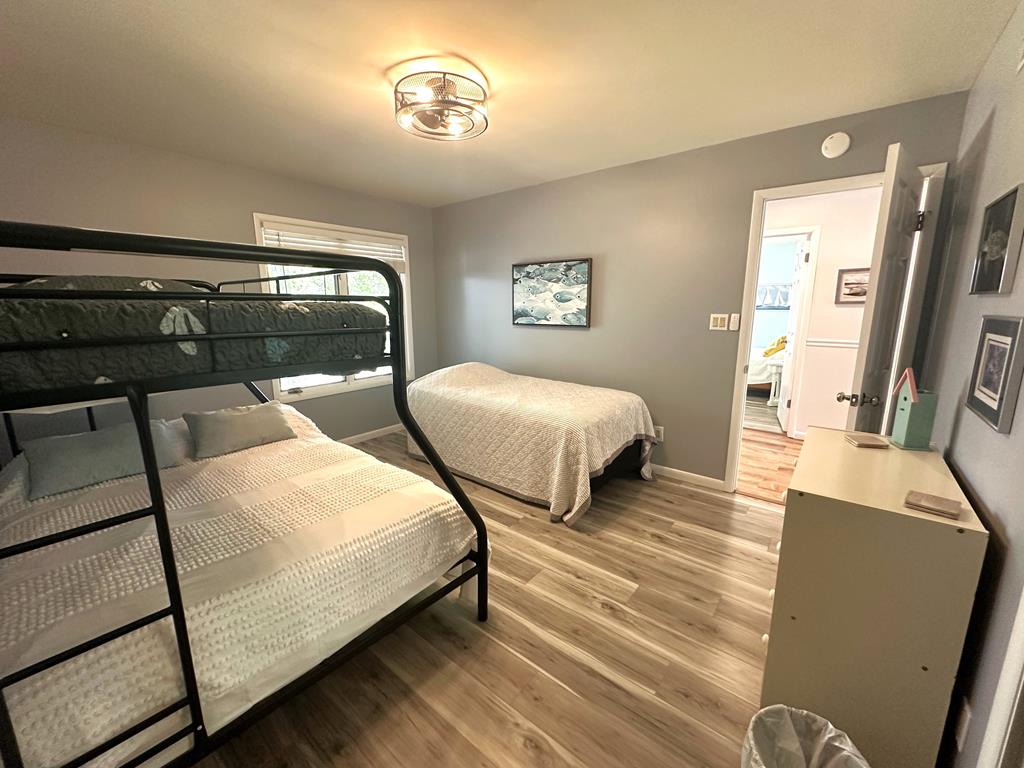 Water View, Lots of Space, 10 Blocks to CM Beach | Photo 13