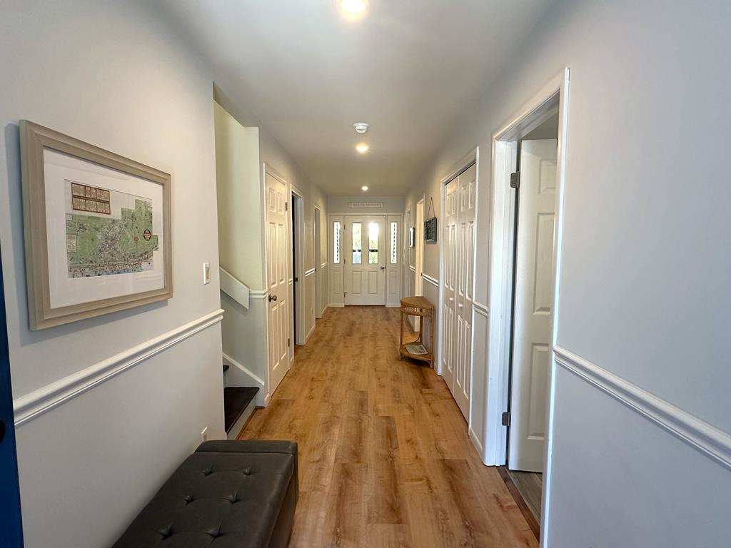 Water View, Lots of Space, 10 Blocks to CM Beach | Photo 5