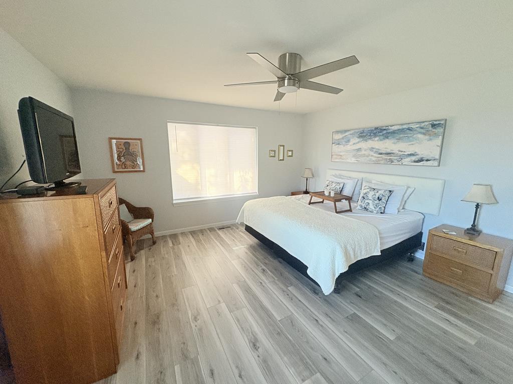 Water View, Lots of Space, 10 Blocks to CM Beach | Photo 7