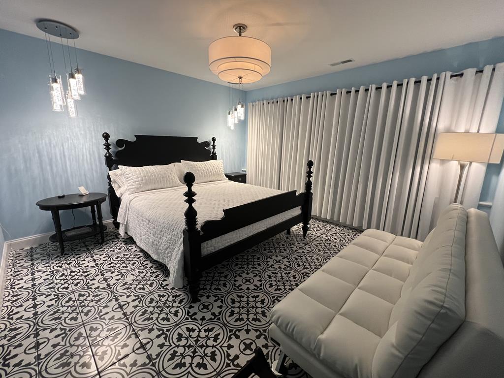 La Dolce Villa - 5 Bedroom Home with Heated Pool! | Photo 30