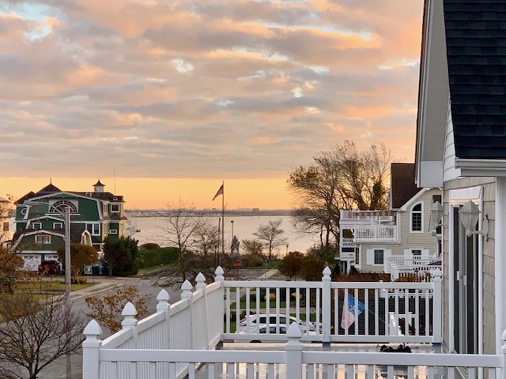 La Dolce Villa - 5 Bedroom Home with Heated Pool! | Photo 32