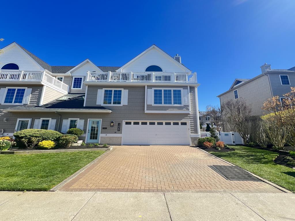 La Dolce Villa - 5 Bedroom Home with Heated Pool! | Photo 34