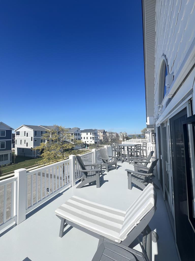 La Dolce Villa - 5 Bedroom Home with Heated Pool! | Photo 7