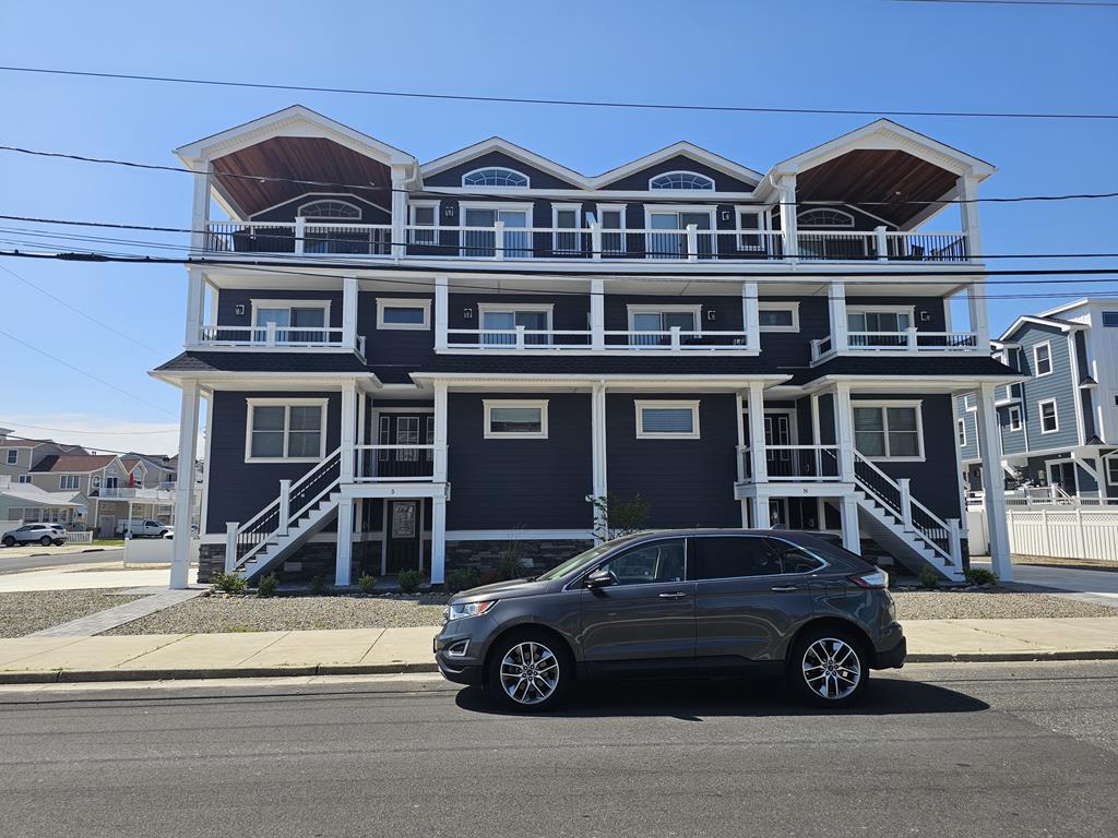 3908 Central Avenue, Sea Isle City (Center)