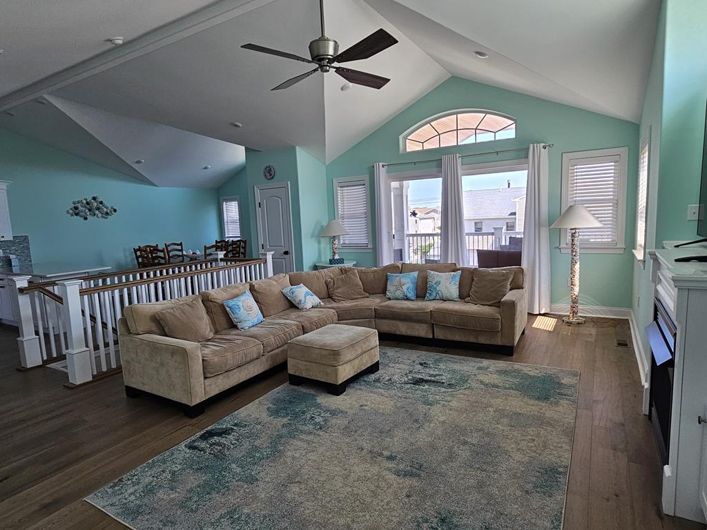 3908 Central Avenue - Picture 