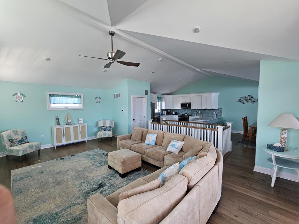 3908 Central Avenue - Picture 
