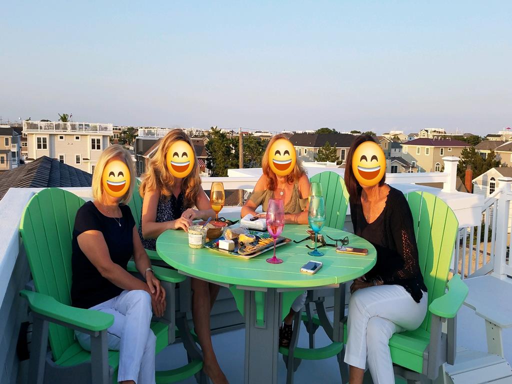 10 E Cape Cod Ln, Peahala Park (Ocean Side)