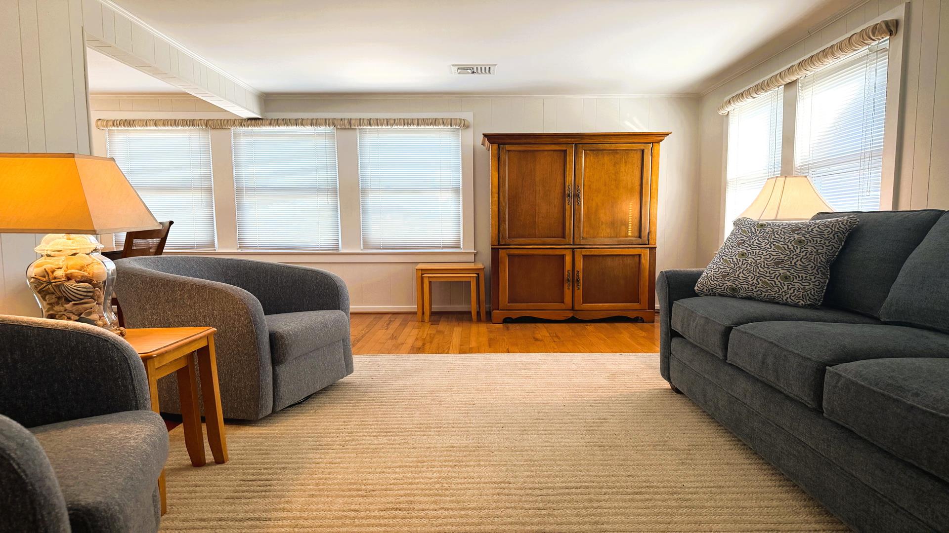 10623 Second Avenue., Stone Harbor (Center) - Picture 2