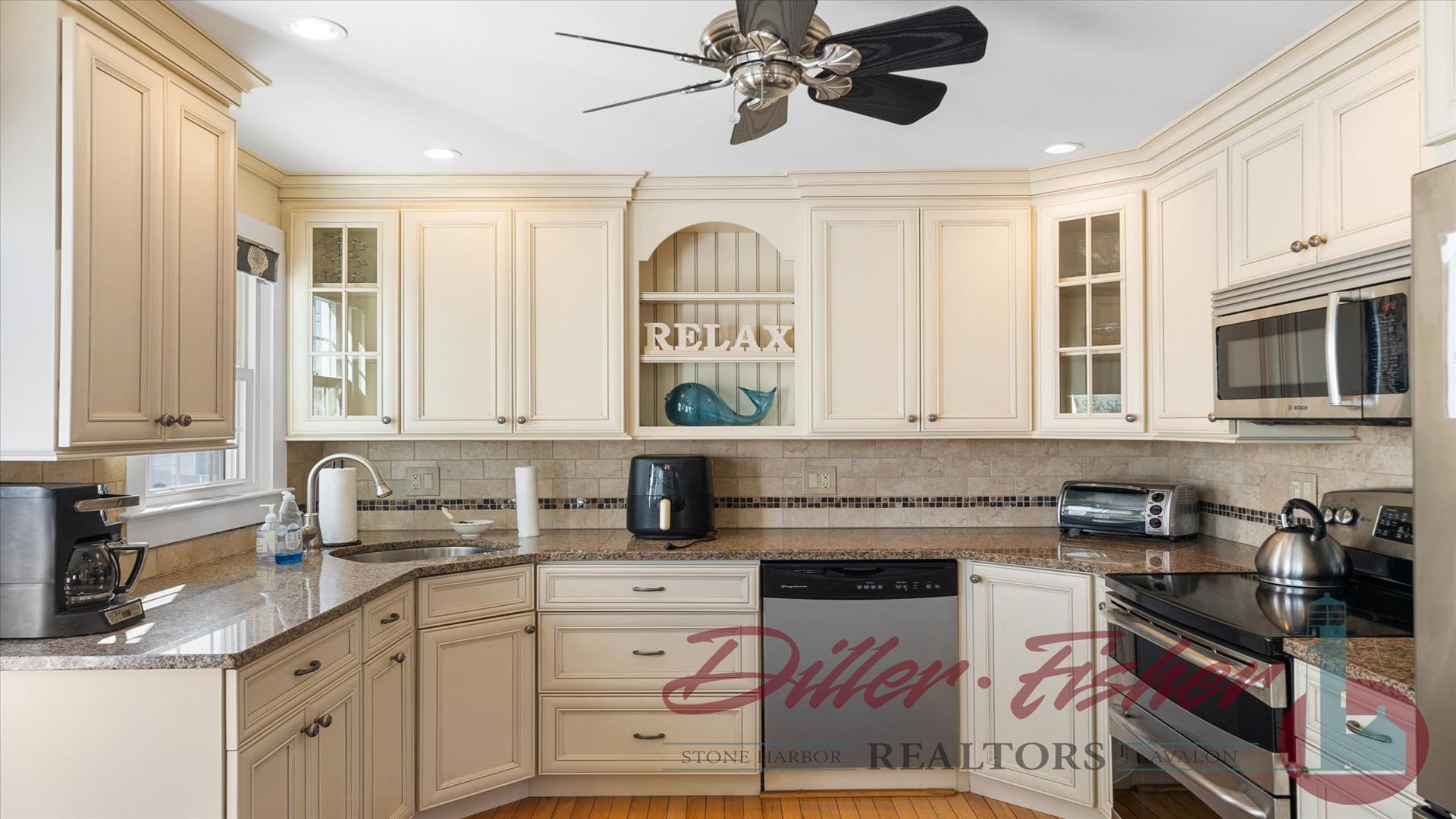 145 97th street, Stone Harbor (1 Block to Beach)