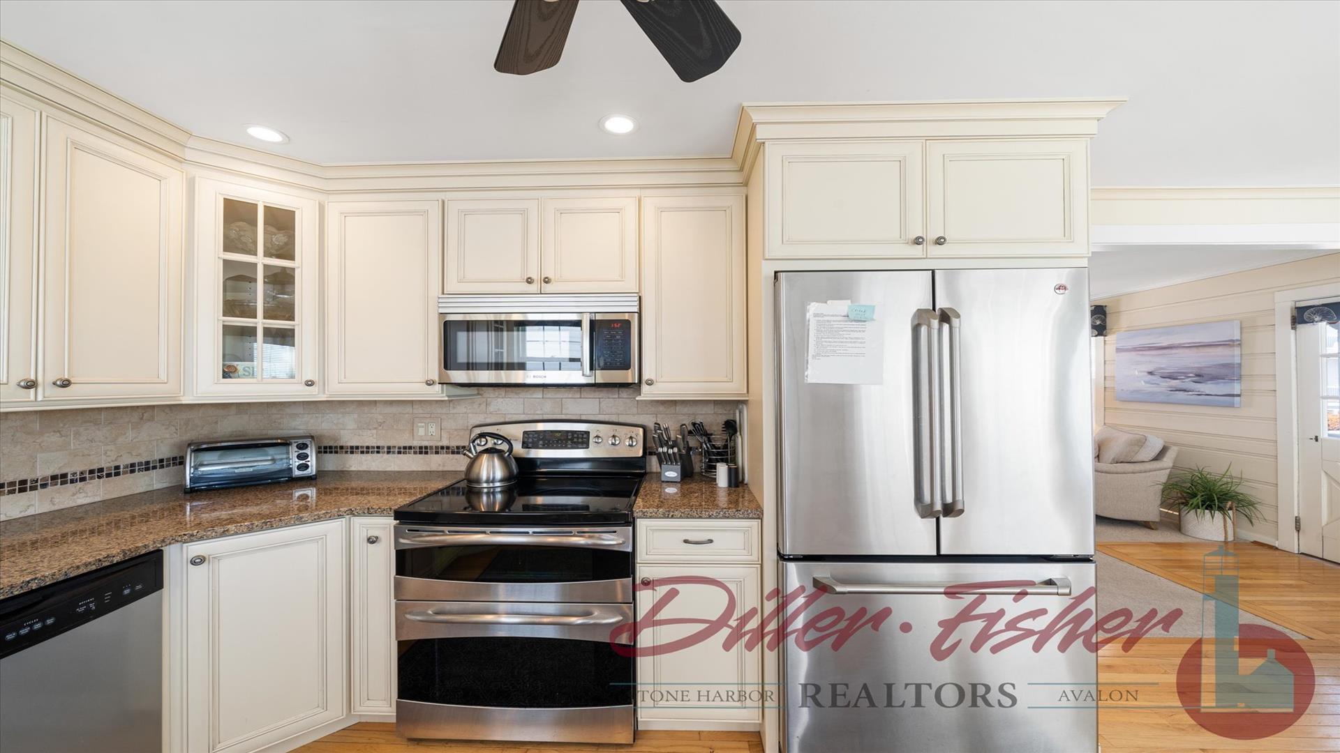 145 97th street, Stone Harbor (1 Block to Beach)