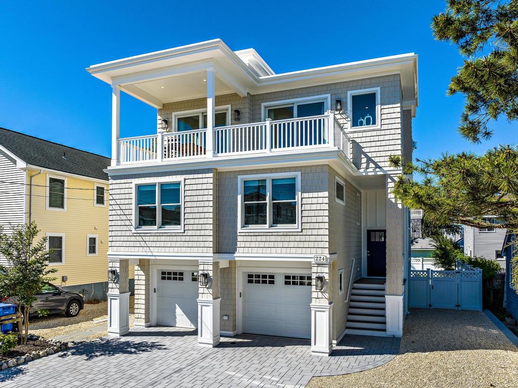 224 Sixth Street, Beach Haven