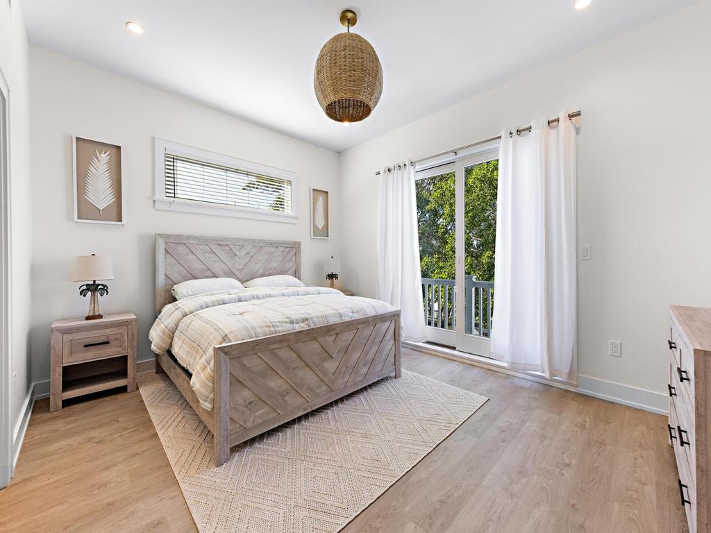 224 Sixth Street, Beach Haven (Ocean Side)