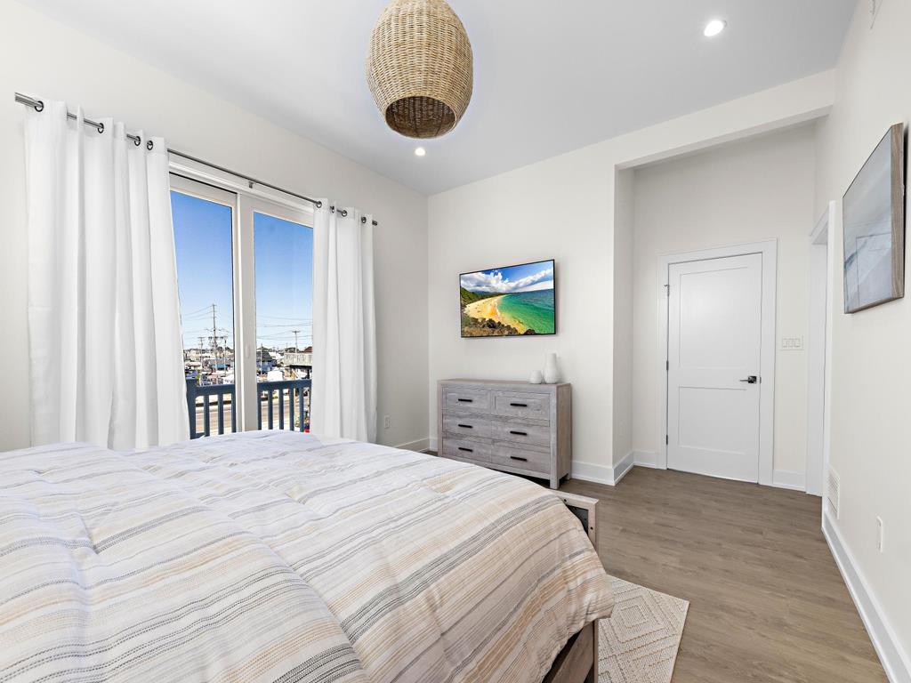 224 Sixth Street, Beach Haven (Ocean Side)