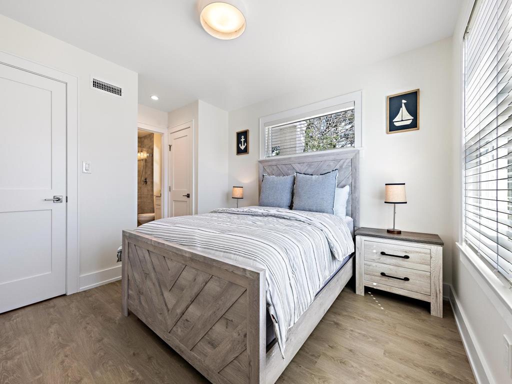 224 Sixth Street, Beach Haven (Ocean Side)