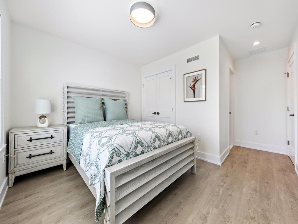 224 Sixth Street, Beach Haven (Ocean Side)