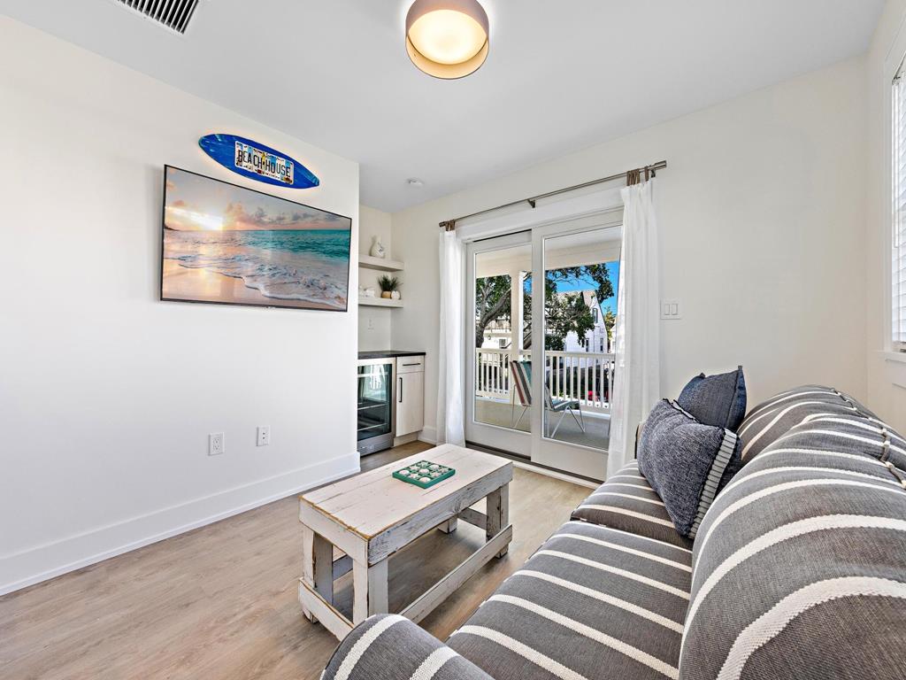 224 Sixth Street, Beach Haven (Ocean Side)