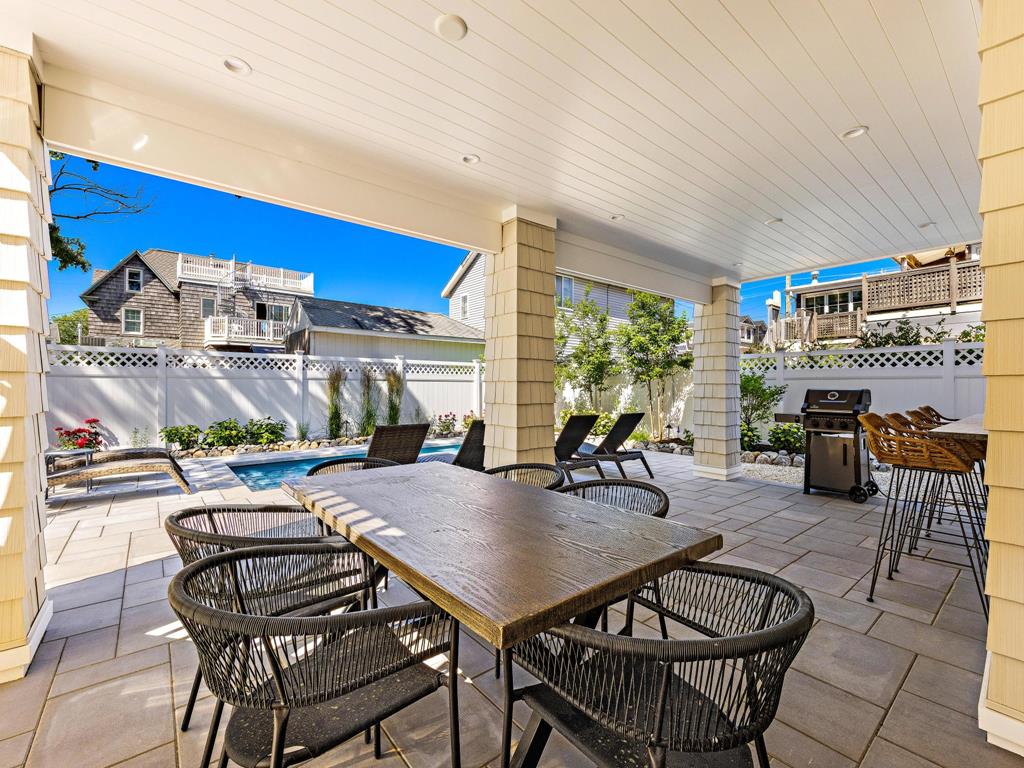 224 Sixth Street, Beach Haven (Ocean Side)