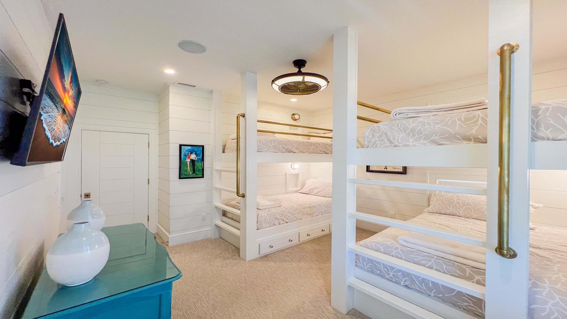120 115th Street, Stone Harbor (Beach Block)