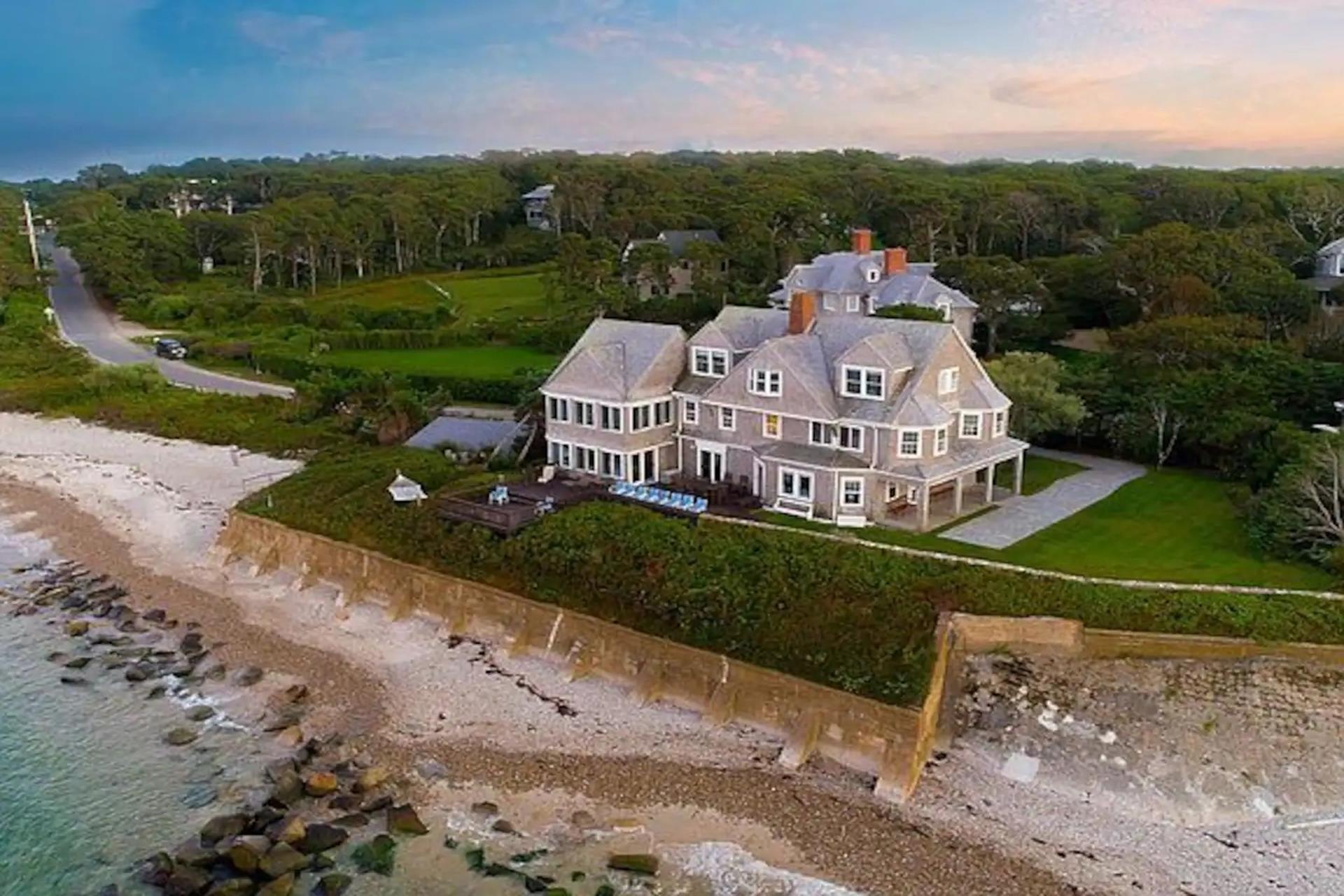 1005 Main Street, Vineyard Haven, MA 02568, Waterfront MLS 158862