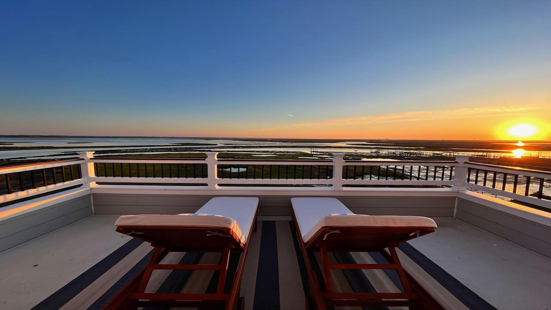 414 Old Avalon Boulevard, Avalon (All Locations)