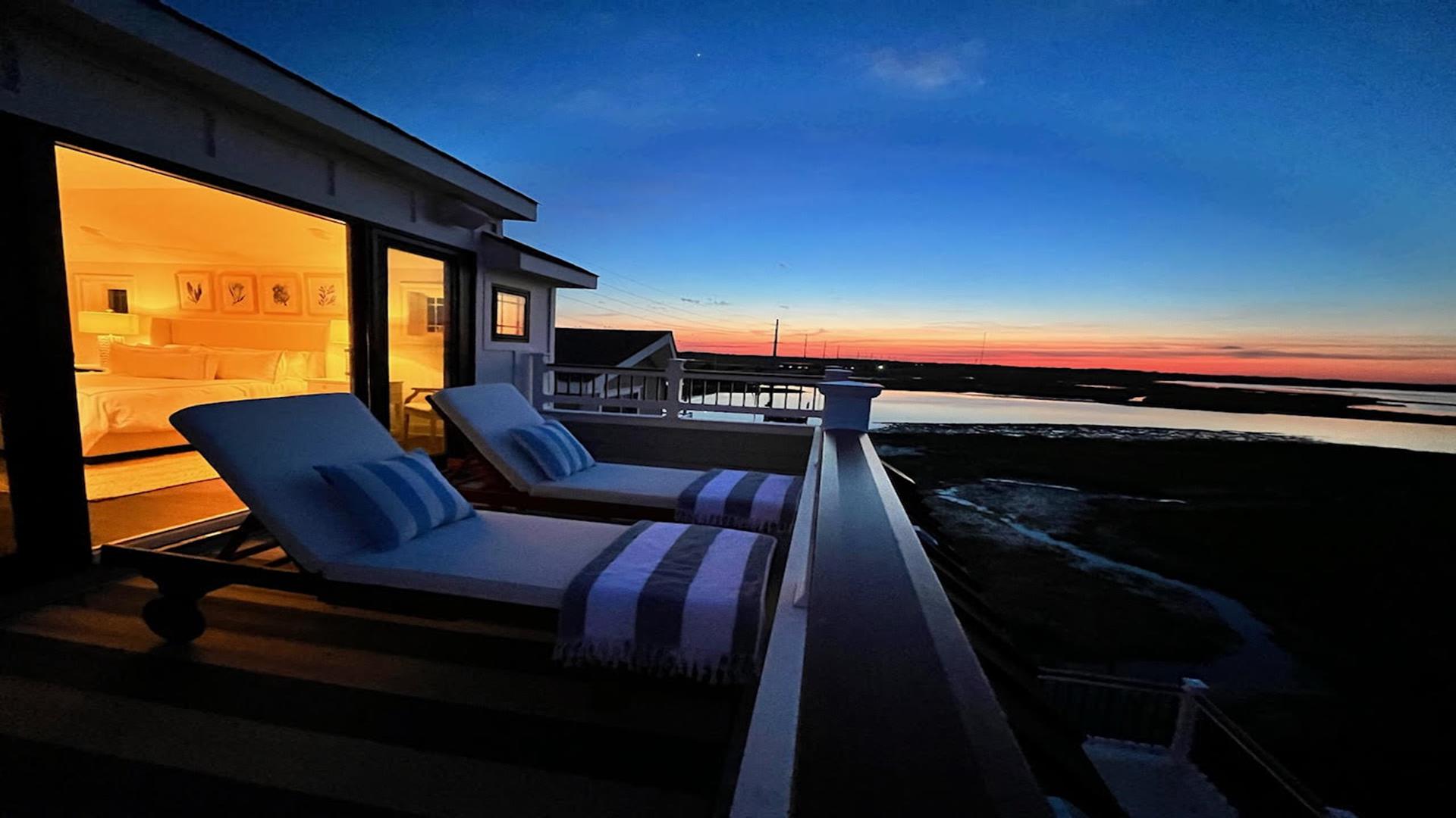 414 Old Avalon Boulevard, Avalon (All Locations)