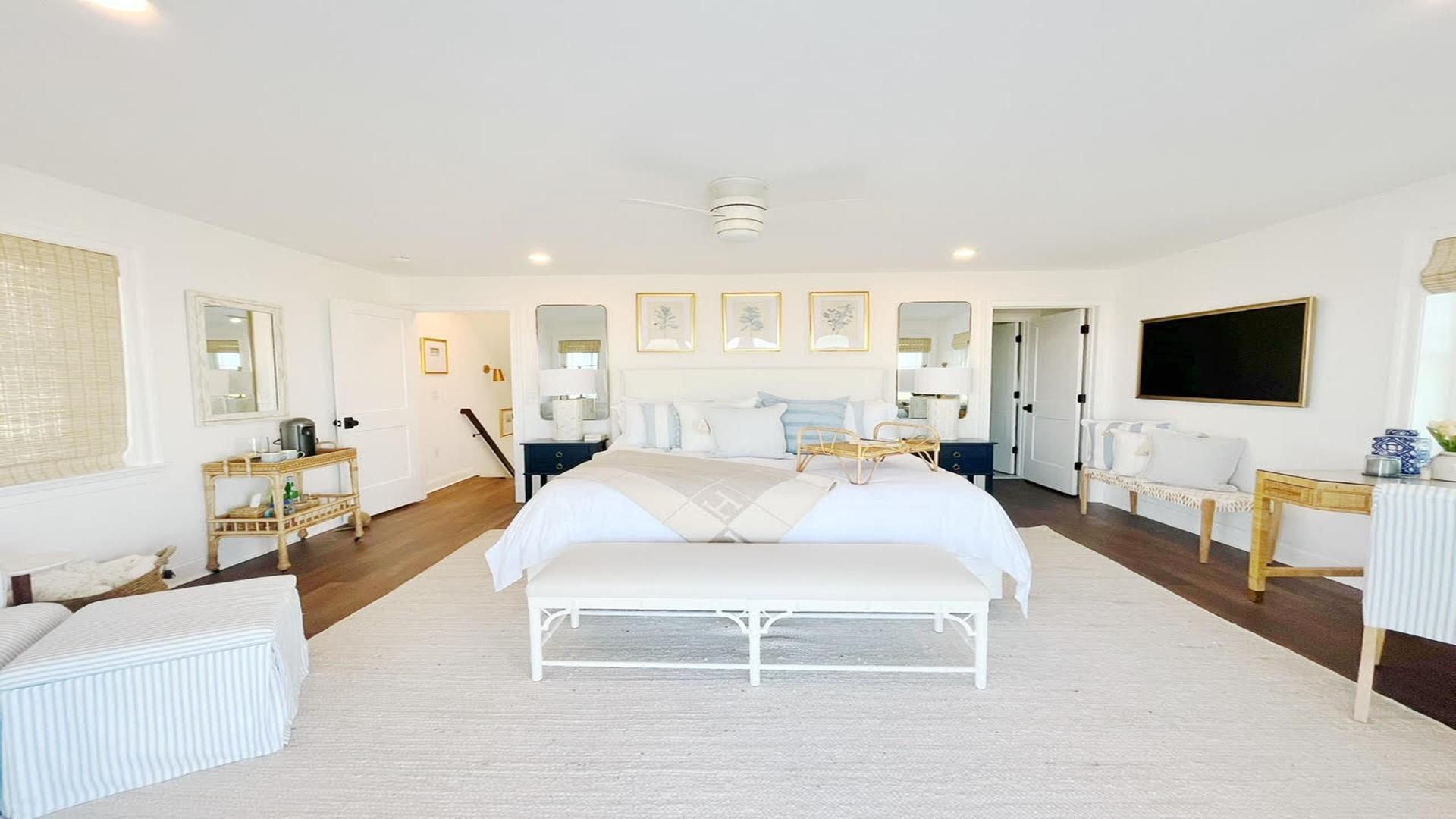 414 Old Avalon Boulevard, Avalon (All Locations)