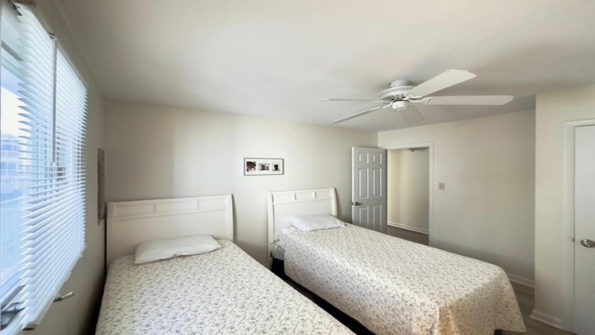 37 74th Street, Sea Isle City (Beach Block)