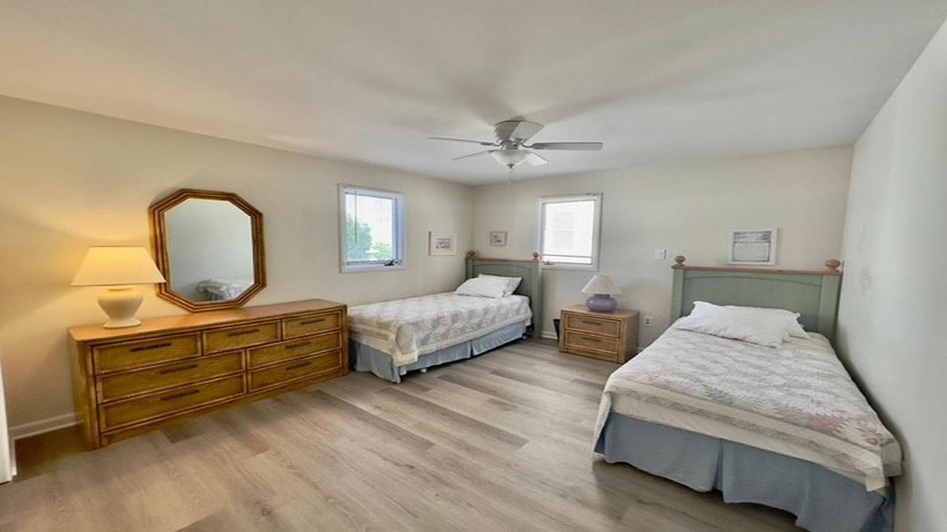 37 74th Street, Sea Isle City (Beach Block)